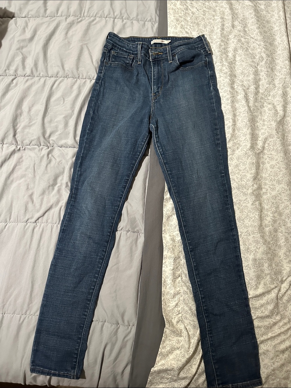 Levi's Dark Blue Women's Skinny Jeans